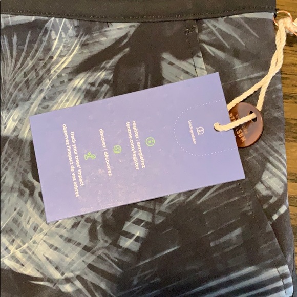 10 Tree Boardshort- Made with Recycled Polyester - Picture 4 of 8